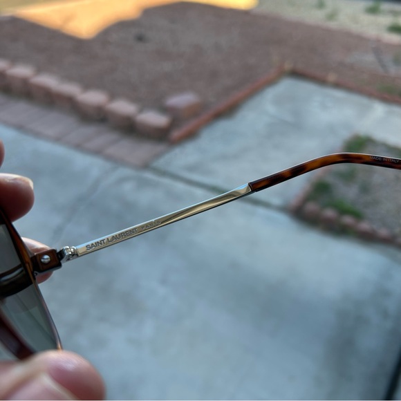 SAINT LAURENT AVIATOR TORTOISE SUNGLASSES - Picture 7 of 9